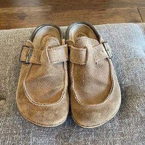 Women’s Birkenstock size 38